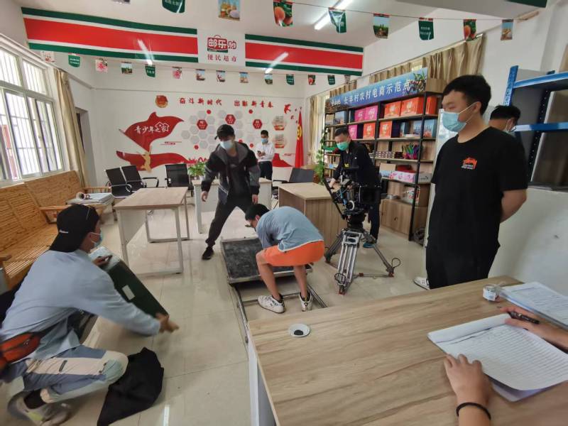 绍兴广告片拍摄公司：极简主义践行者，少即是多的视觉哲学
